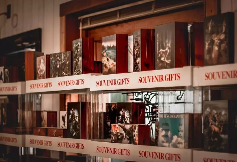 酒店 Gateway Inn & Cabins