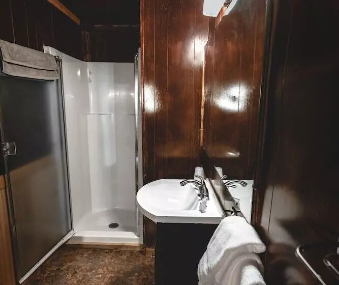 酒店 Gateway Inn & Cabins