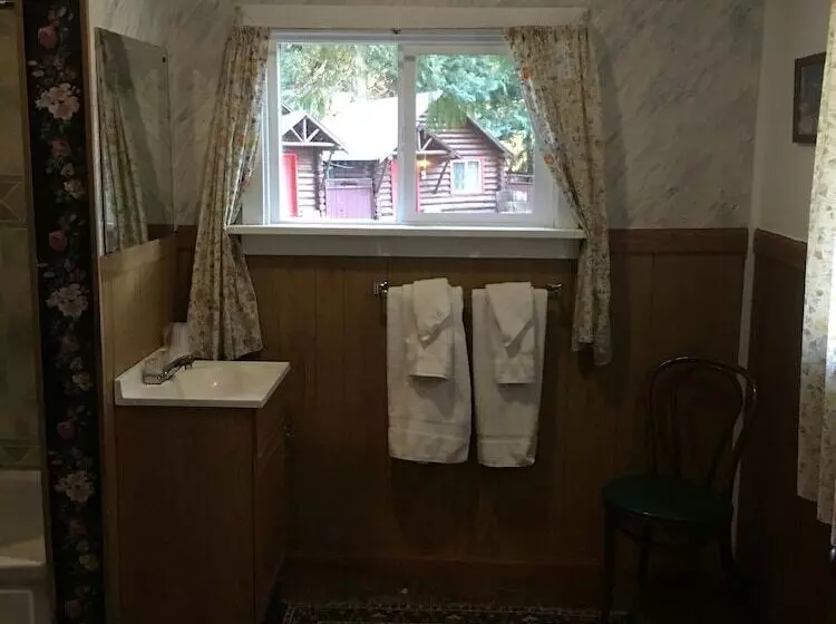 酒店 Gateway Inn & Cabins