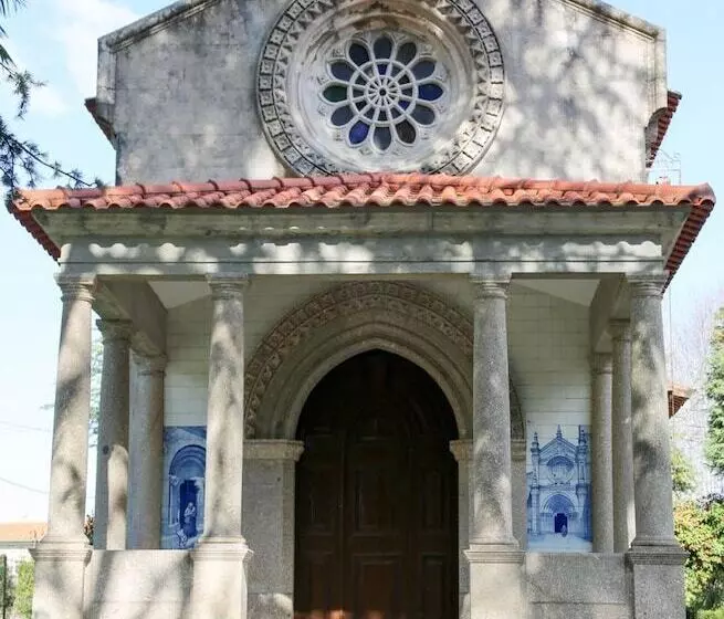 בית מלון כפרי Inatel Entre Os Rios