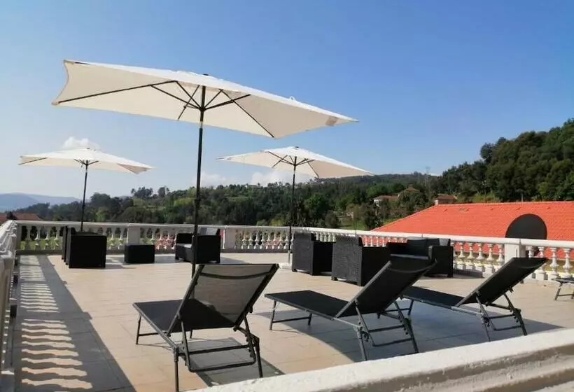 בית מלון כפרי Inatel Entre Os Rios