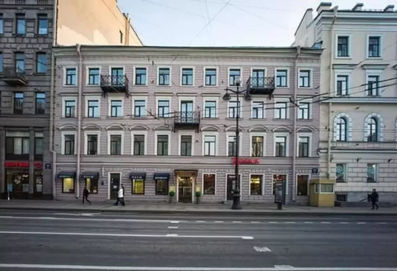 هتل Nevsky Bereg 93