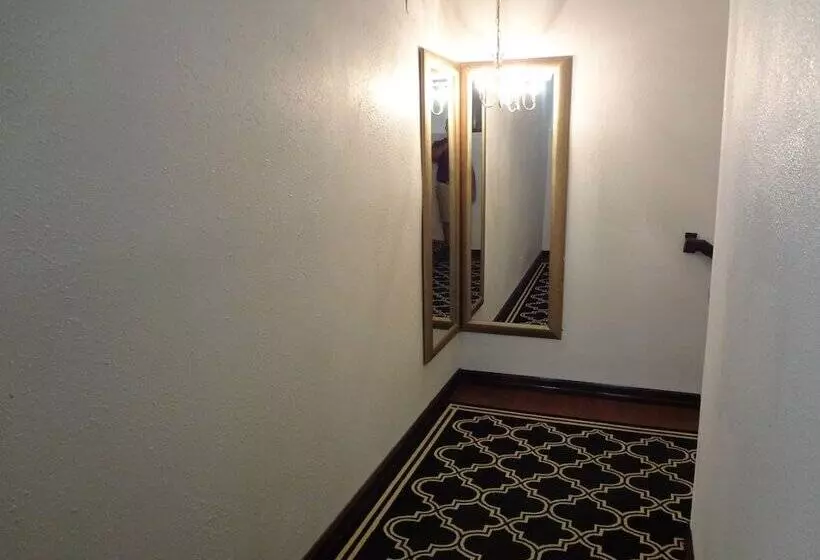 בית מלון כפרי Quality Inn & Suites Okanogan Omak