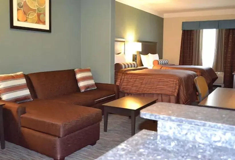 Отель Red River Inn And Suites