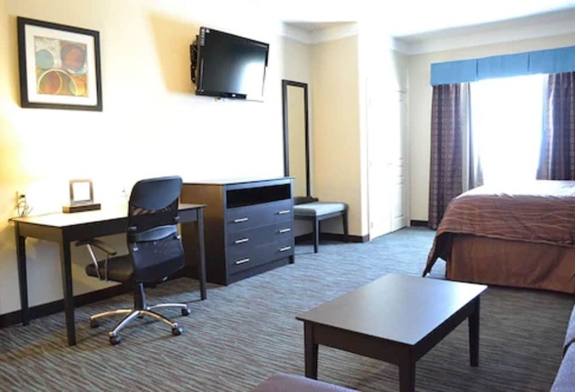 فندق Red River Inn And Suites