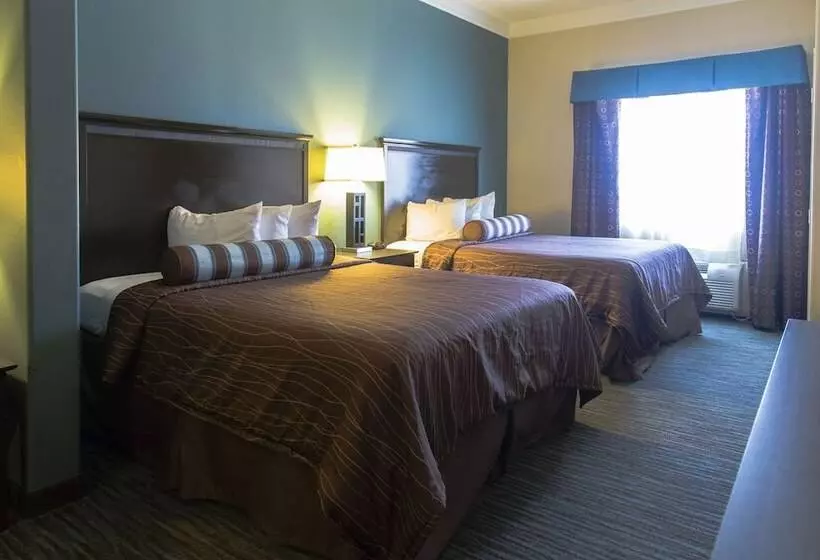 Отель Red River Inn And Suites