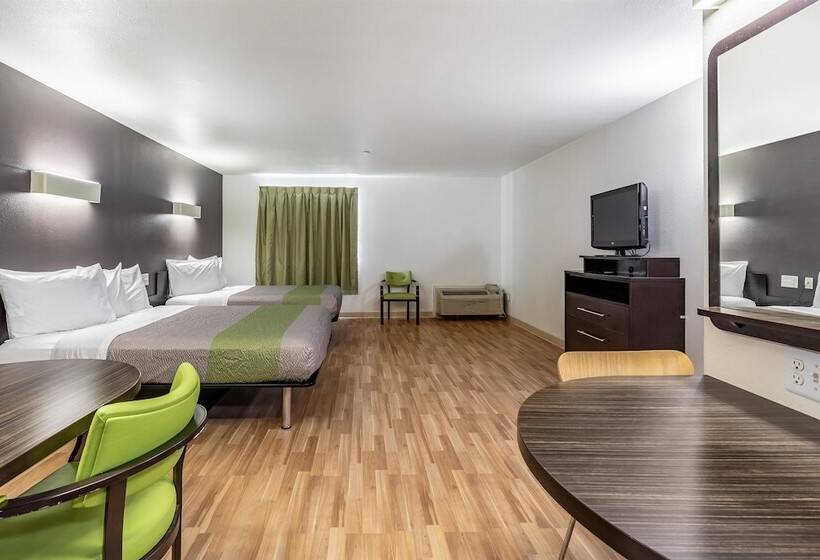 Отель Studio 6orange, Tx