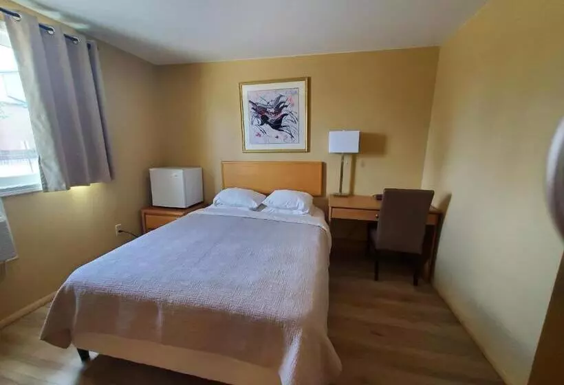 Мотель Alpine Inn