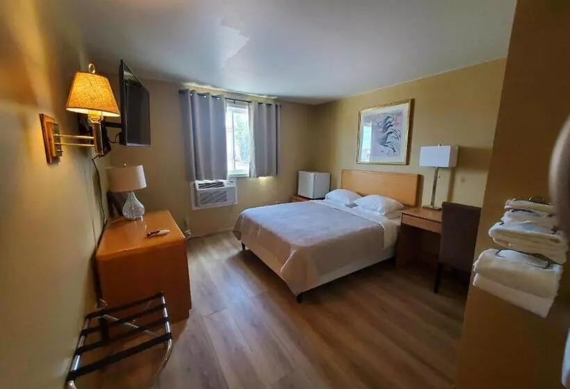 Мотель Alpine Inn