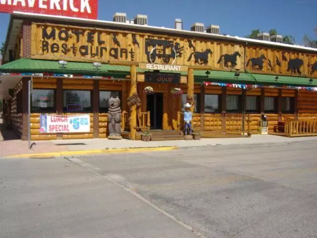 モーテル Frontier Lodge