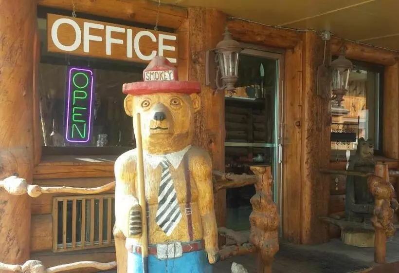 モーテル Frontier Lodge