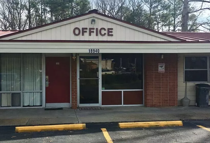 모텔 Washington Burgess Inn