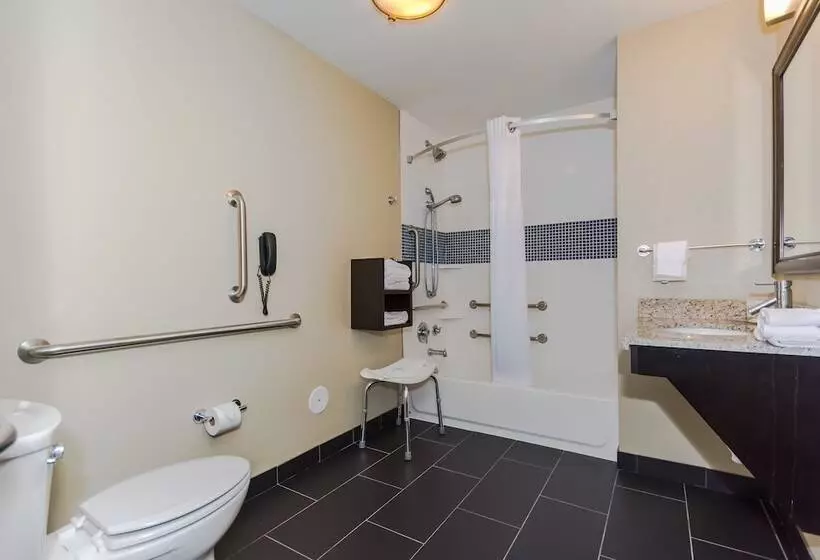 Staybridge Suites Grand Forks, An Ihg