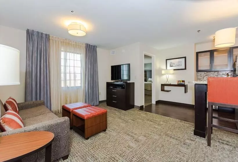 Staybridge Suites Grand Forks, An Ihg