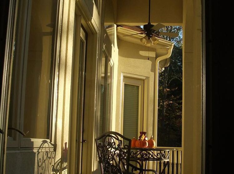 The Villa at Waters Edge