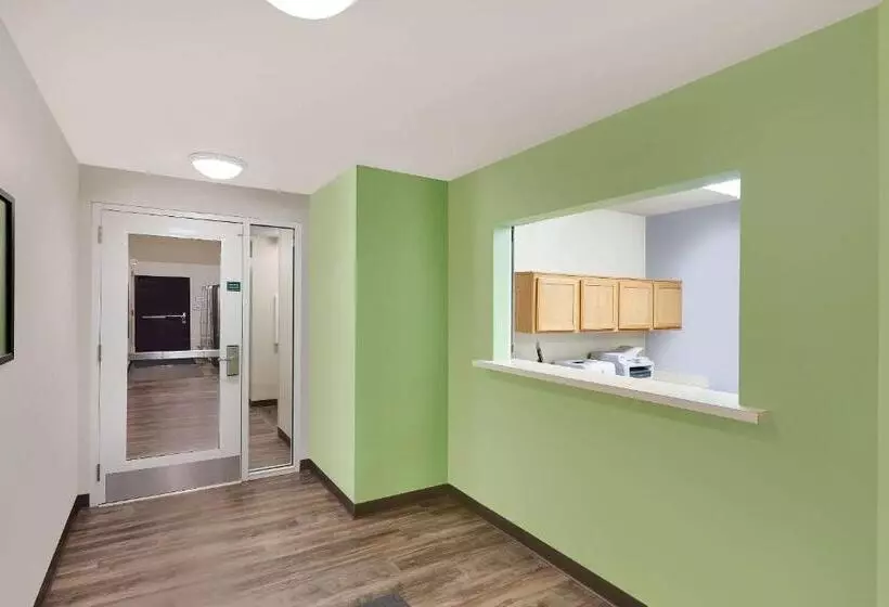 Woodspring Suites Ankeny Des Moines
