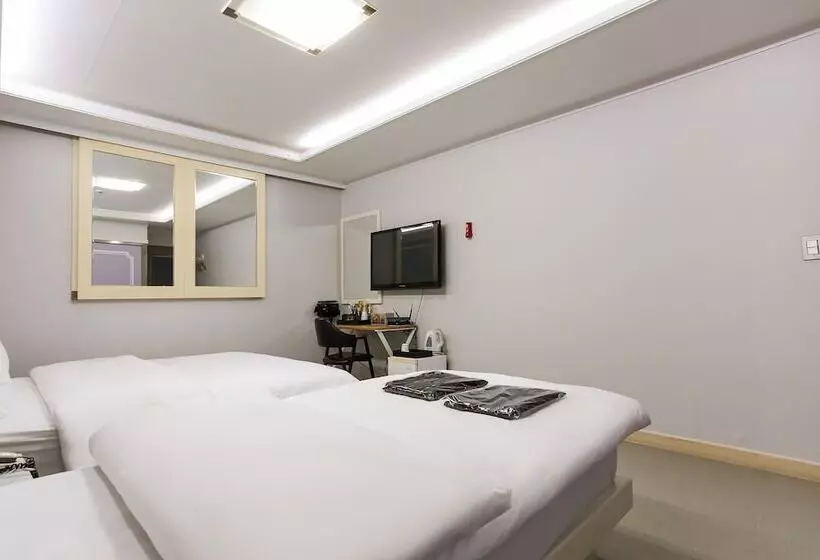 Hotelli Pyeongtaek Lx