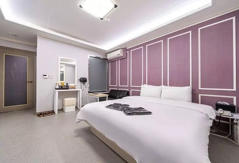Hotelli Pyeongtaek Lx