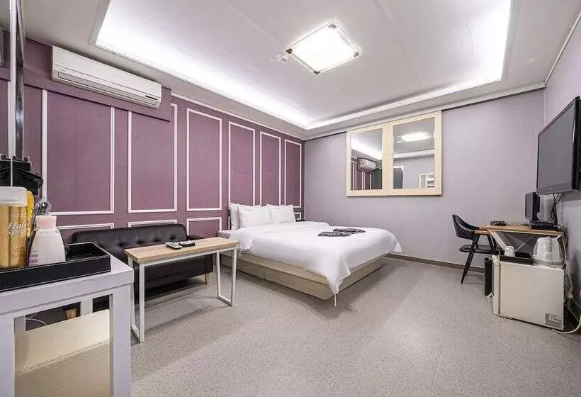 Hotelli Pyeongtaek Lx