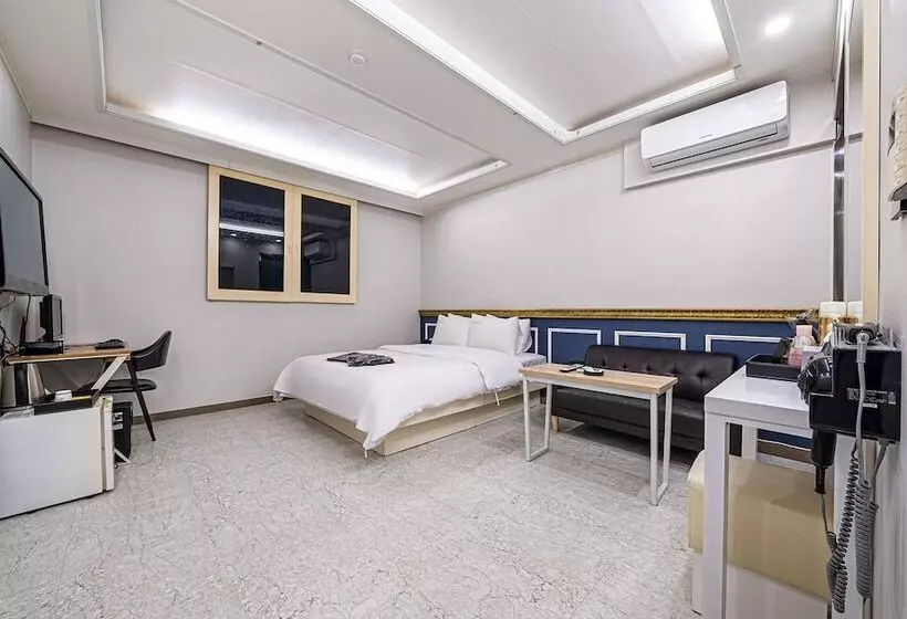 Hotelli Pyeongtaek Lx