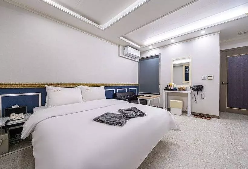 Hotelli Pyeongtaek Lx