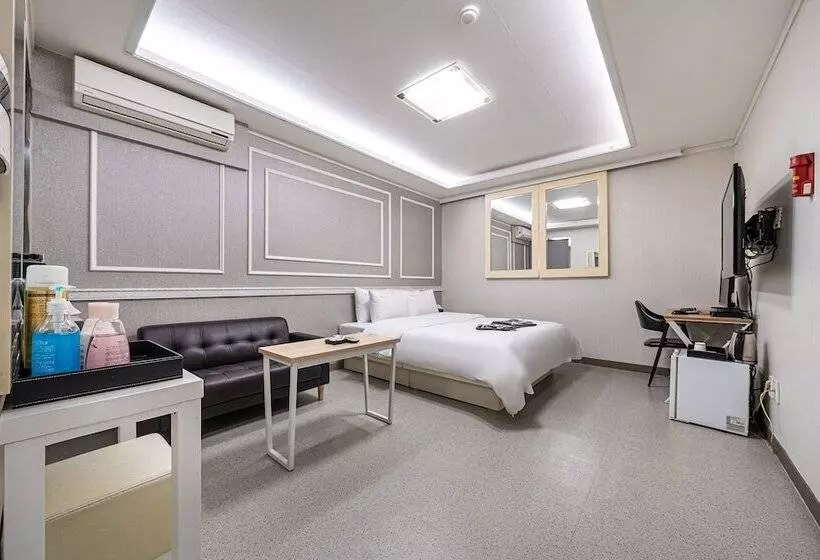 Hotelli Pyeongtaek Lx