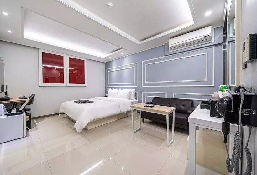 Hotelli Pyeongtaek Lx