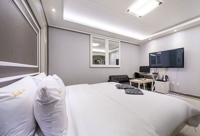 Hotel Pyeongtaek Lx