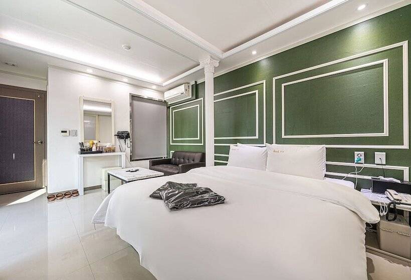 Hotel Pyeongtaek Lx