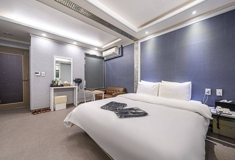 Hotel Pyeongtaek Lx