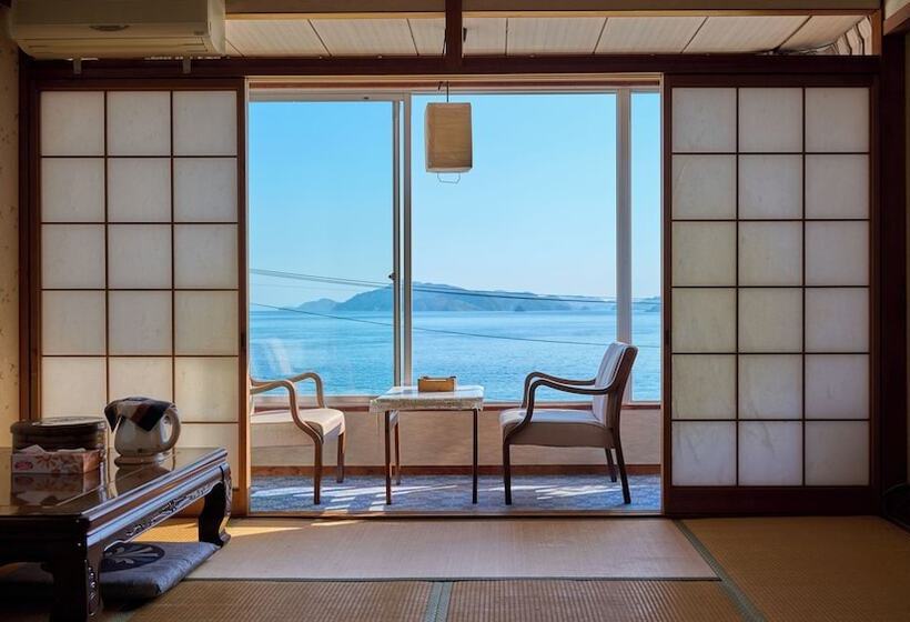 בית מלון כפרי Tabist Setouchi No Yado Takehara Seaside