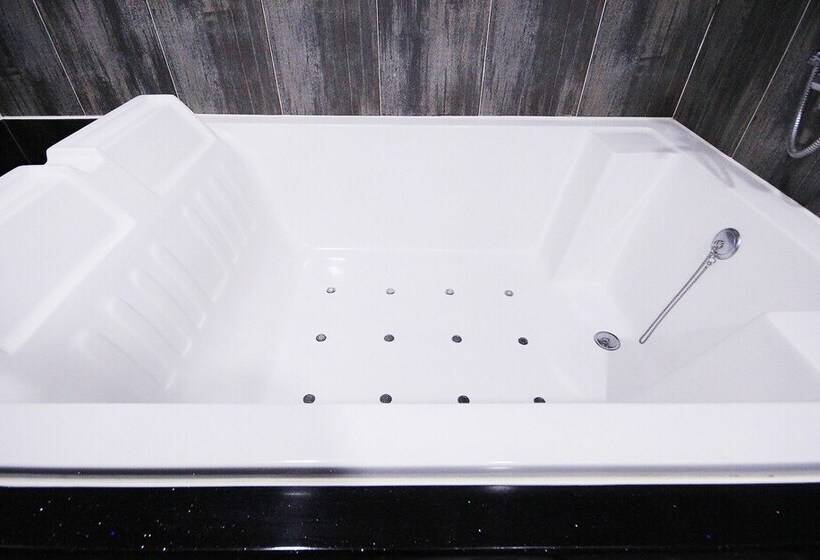 Мотель Gimcheon S