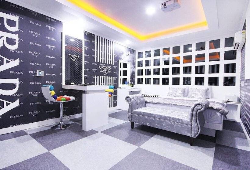 Мотель Gimcheon S