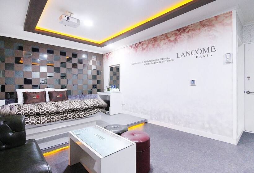 Мотель Gimcheon S