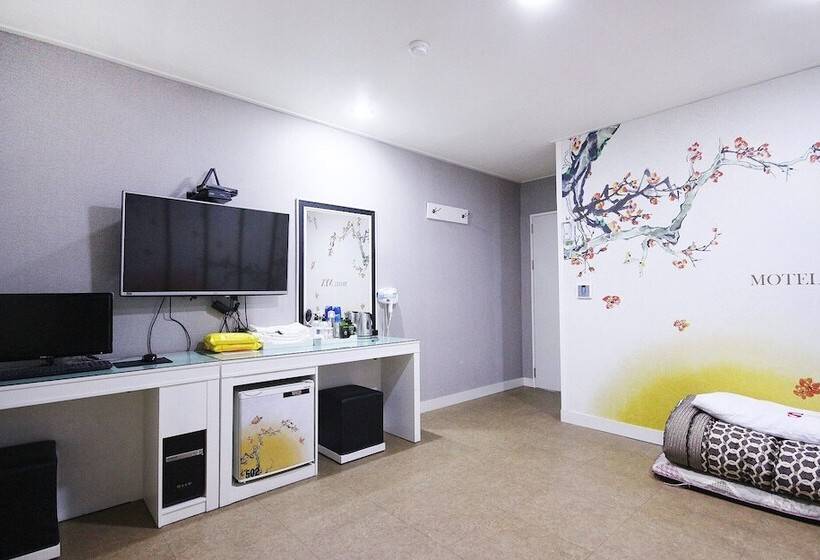 Мотель Gimcheon S