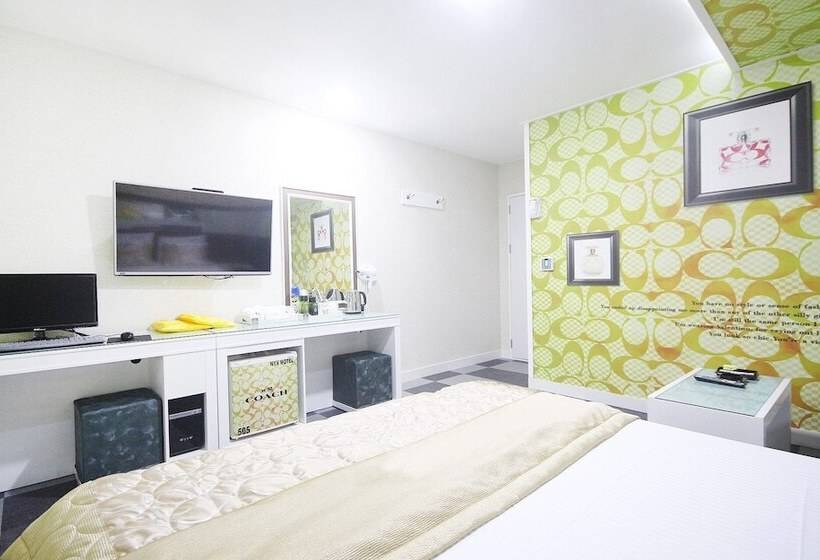 Мотель Gimcheon S