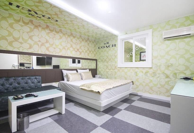 Мотель Gimcheon S