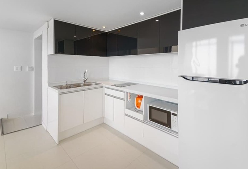 Пансион Goseong Croton Pool Villa