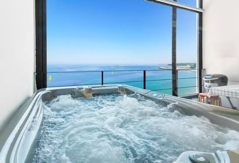 ペンション Goseong Croton Pool Villa