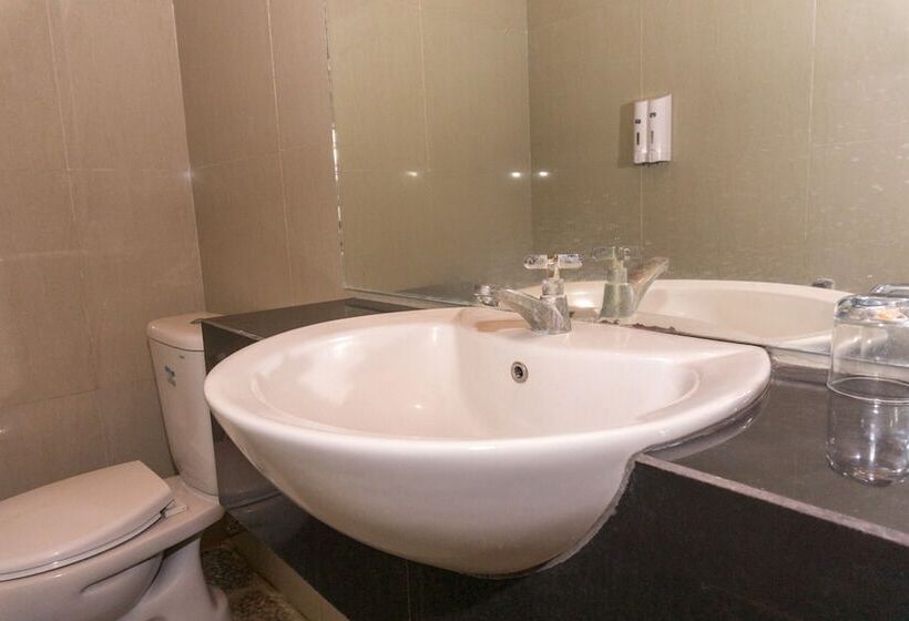 호텔 Reddoorz @ Tambolaka Sumba