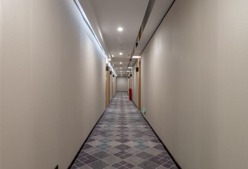 Yimi Hotel Wuyang New Town