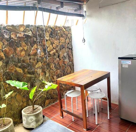 צימר Pool House Studios