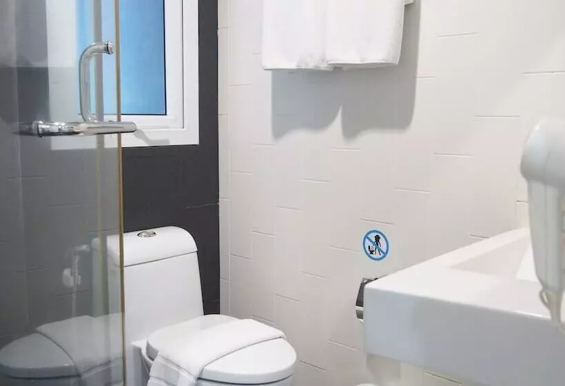 Albergue Blu Monkey Bed & Breakfast Phuket