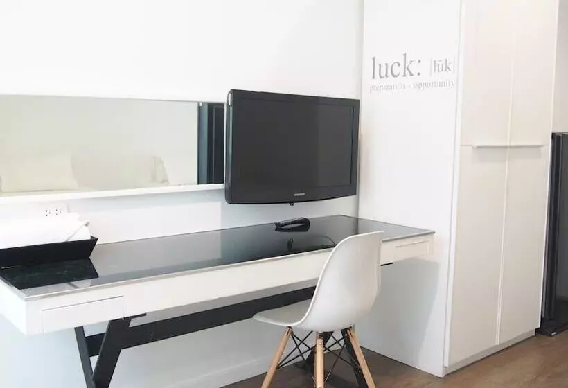 Albergue Blu Monkey Bed & Breakfast Phuket