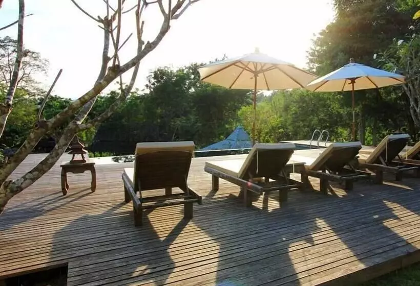 Baanrai Lanna Resort