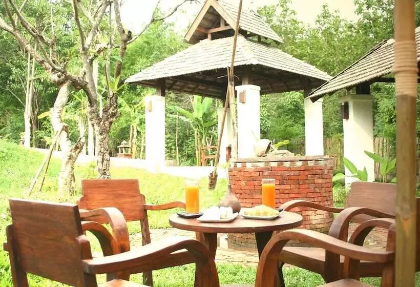 Baanrai Lanna Resort