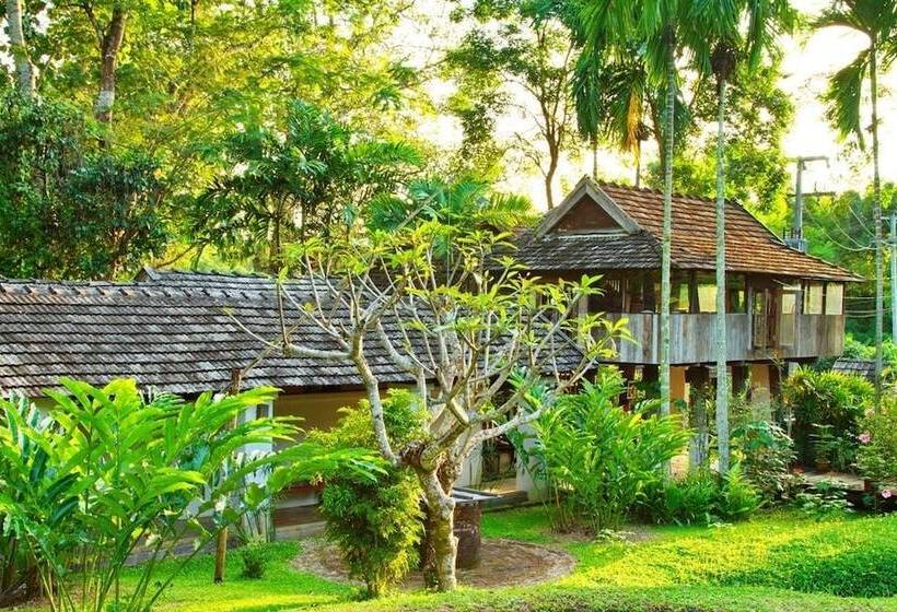 Baanrai Lanna Resort