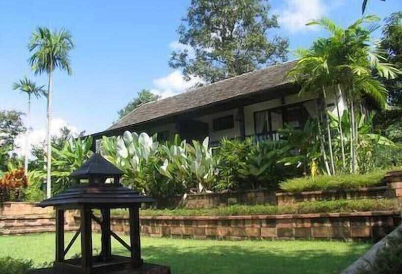 Baanrai Lanna Resort