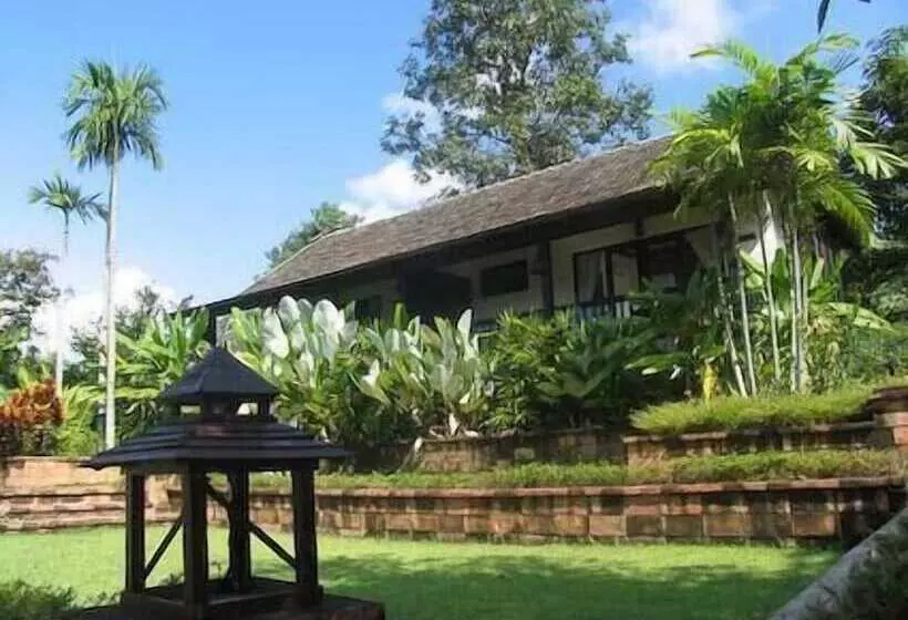 Baanrai Lanna Resort