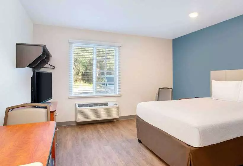 Extended Stay America Select Suites  Fort Myers  Northeast